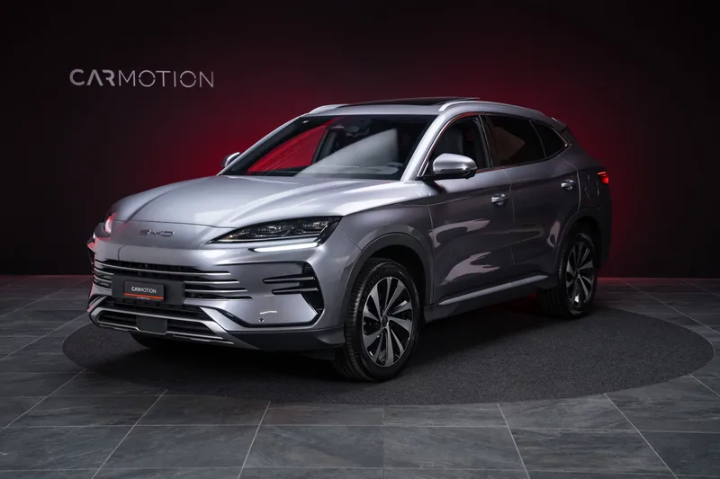 BYD Seal U in Grau