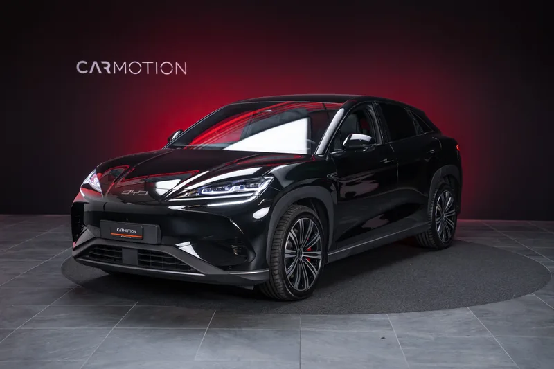 BYD Sealion 7 in Schwarz