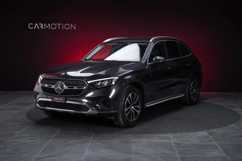Mercedes-Benz GLC in Grau