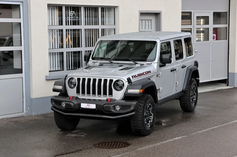Jeep Wrangler in Grau